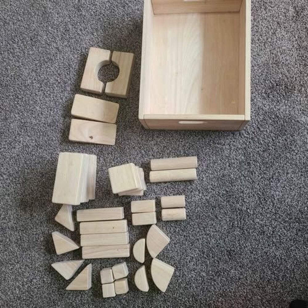 guidecraft natural wooden blocks